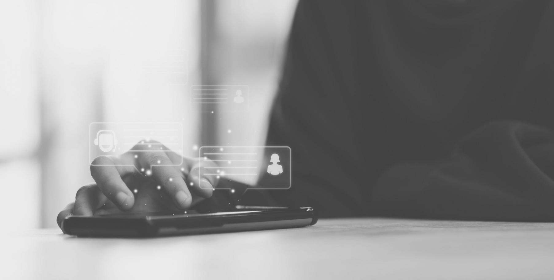 Équipe Zenquarivio travaillant sur la plateforme d'apprentissage